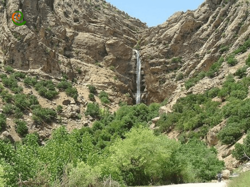 درباره آبشار بهرام بیگی یکی از آبشارهای زیبا این منطقه در دکوول بخوانید.